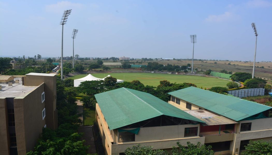 Campus Tour - TIU 13
