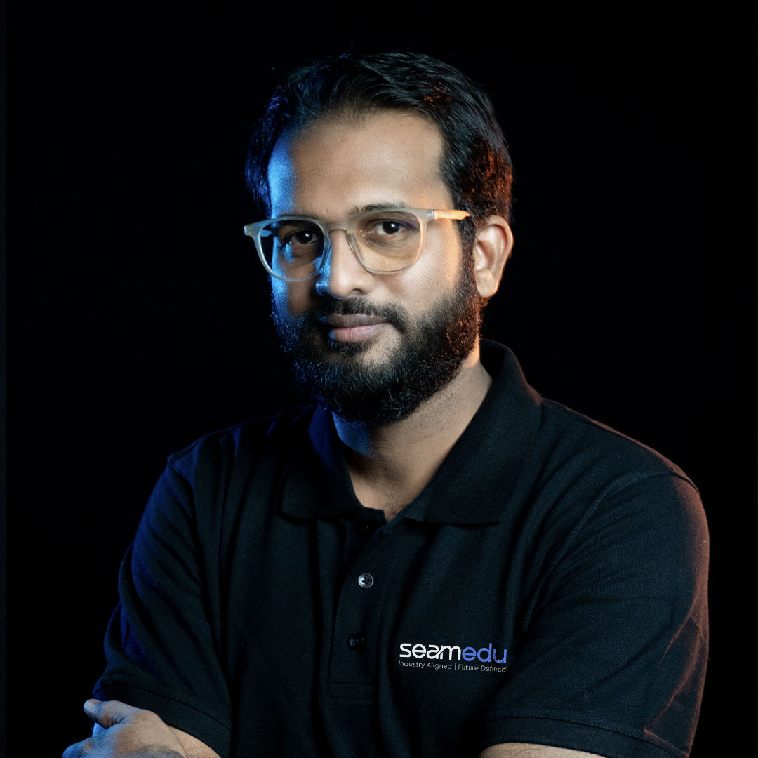 A portrait photo of a faculty member.